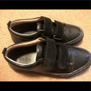 Zara Velcro snake skin like black shoes